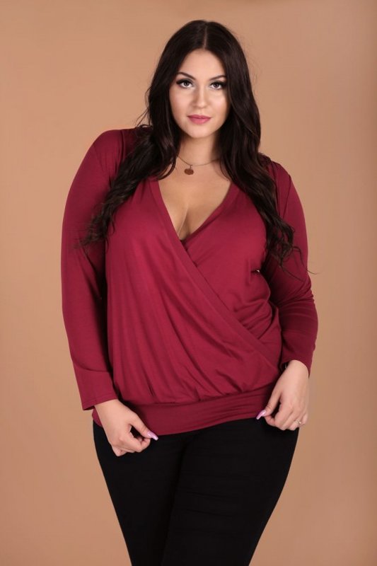 Bordinė palaidinė pabrėžianti iškirptę ANITA