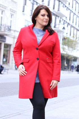 Raudonas klasikinis paltukas BARBORA