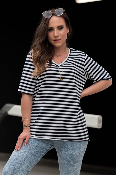 Dryžuota palaidinė su "V" raidės formos iškirpte - ERISA