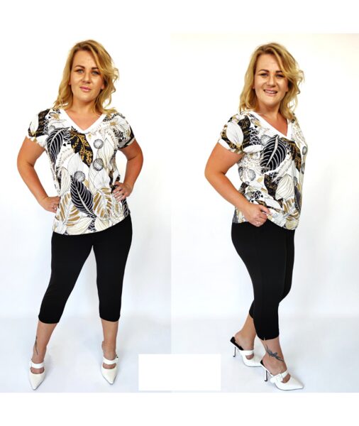 Medvilninis laisvalaikio kostiumėlis su lapų ornamentais ir juodos spalvos kelnėmis JURA