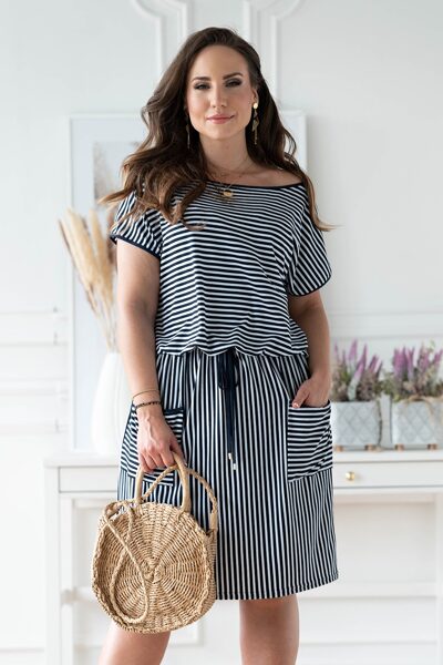 Baltai - tamsiai mėlynai dryžuota suknelė PLUS SIZE su kišenėmis MARTHE