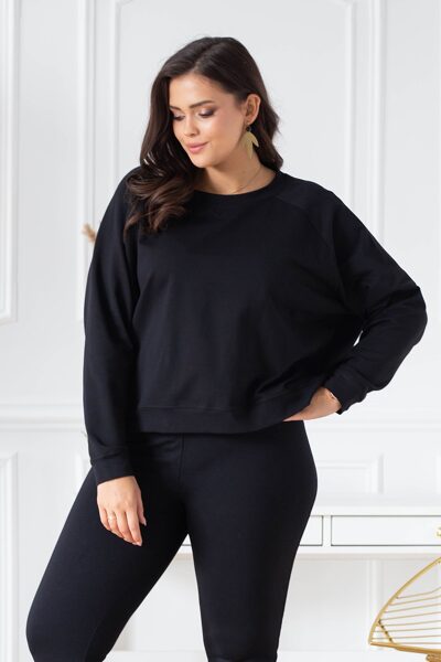 JUODAS OVERSIZE PLIUS DYDŽIO DŽEMPERIS - MICHAELA