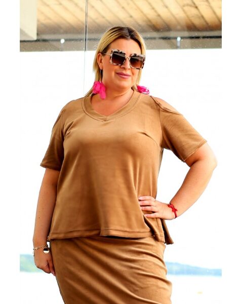 Karamelinės spalvos veliūrinis laisvalaikio kostiumėlis (su šortais arba sijonu) ROLANDA dl-19