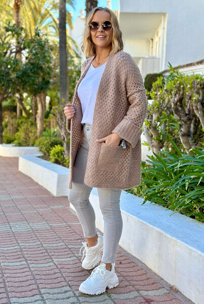 LATTE ATSPALVIO TRUMPESNIS KARDIGANAS SU KIŠENĖMIS SANTIAGO